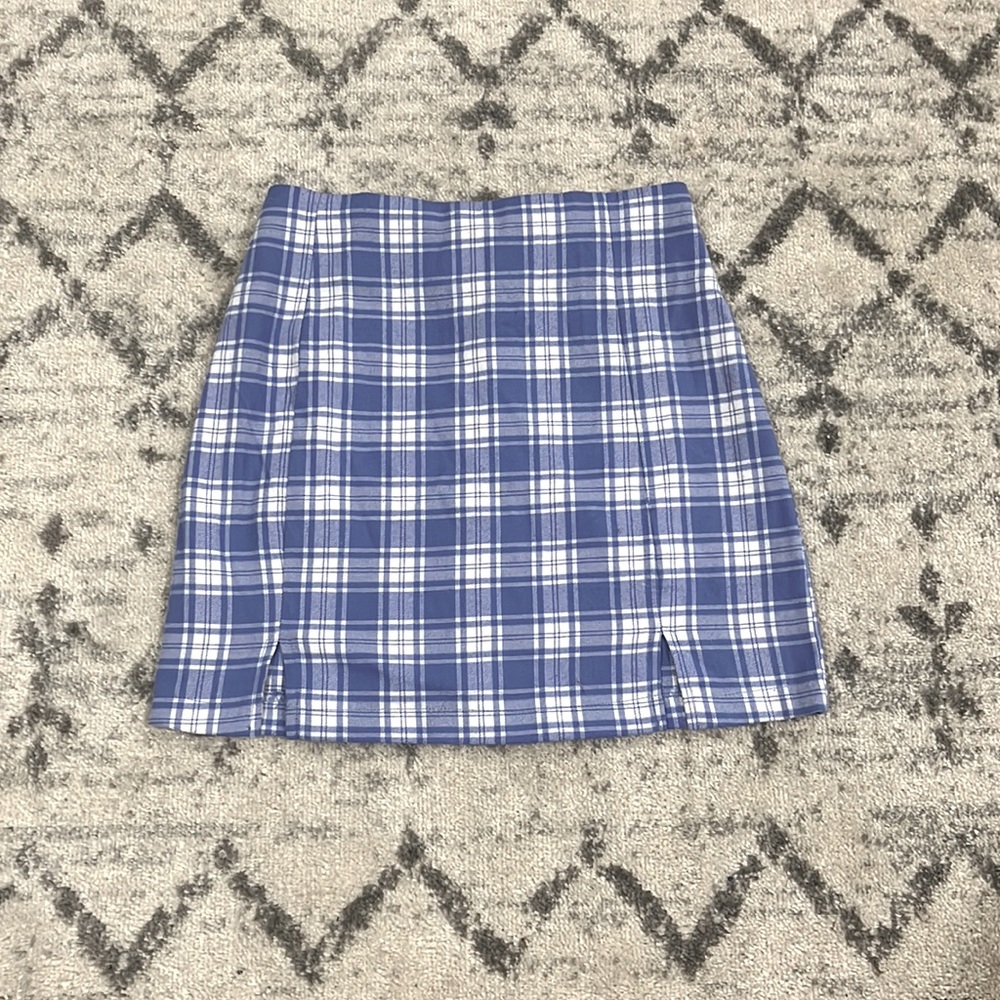 Blue and white skirt women’s medium